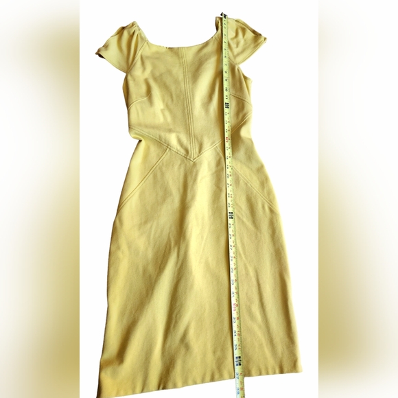 DVF Diane von Furstenberg Helen cap sleeve sheath Buttery Yellow Sz 6 $365 - Picture 5 of 11